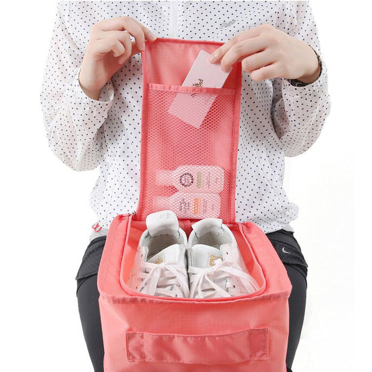 SoraCool Wet/Dry Travel Shoe Bag peach pink open with shoes and mesh pocket