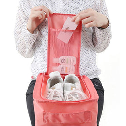 SoraCool Wet/Dry Travel Shoe Bag peach pink open with shoes and mesh pocket